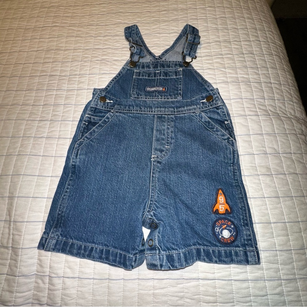 OSHKOSH Denim Shortalls 18 Months Overalls Shorts Blue Jean Rocket Space‎ Crew